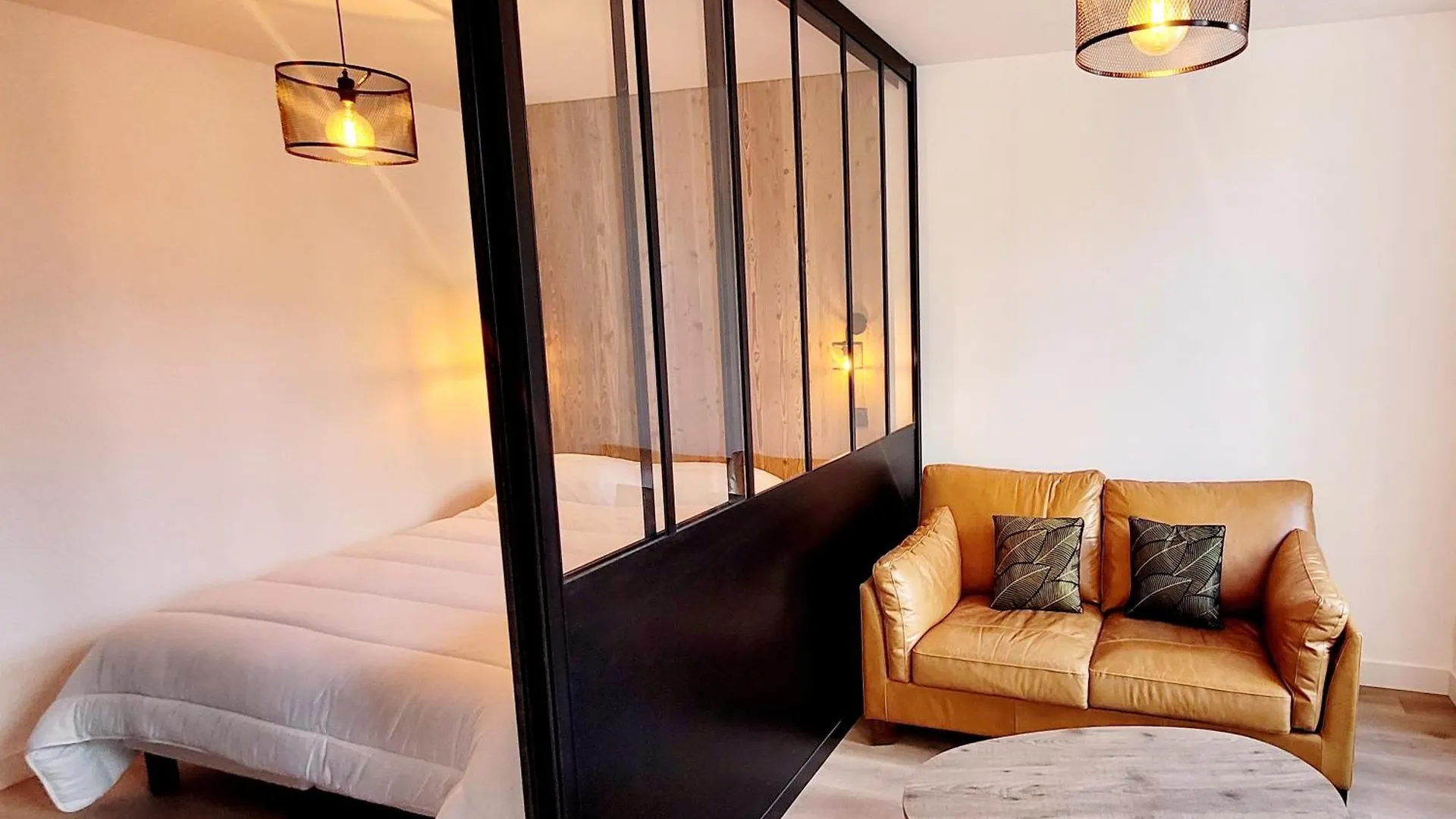 Studio Neuf De Designer Bien Agence En Plein Centre De Vannes 아파트 프랑스